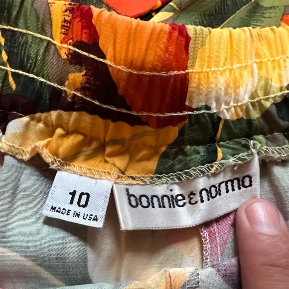 Bonnie & Norma skirt and button up top set size 12 - Picture 8 of 11